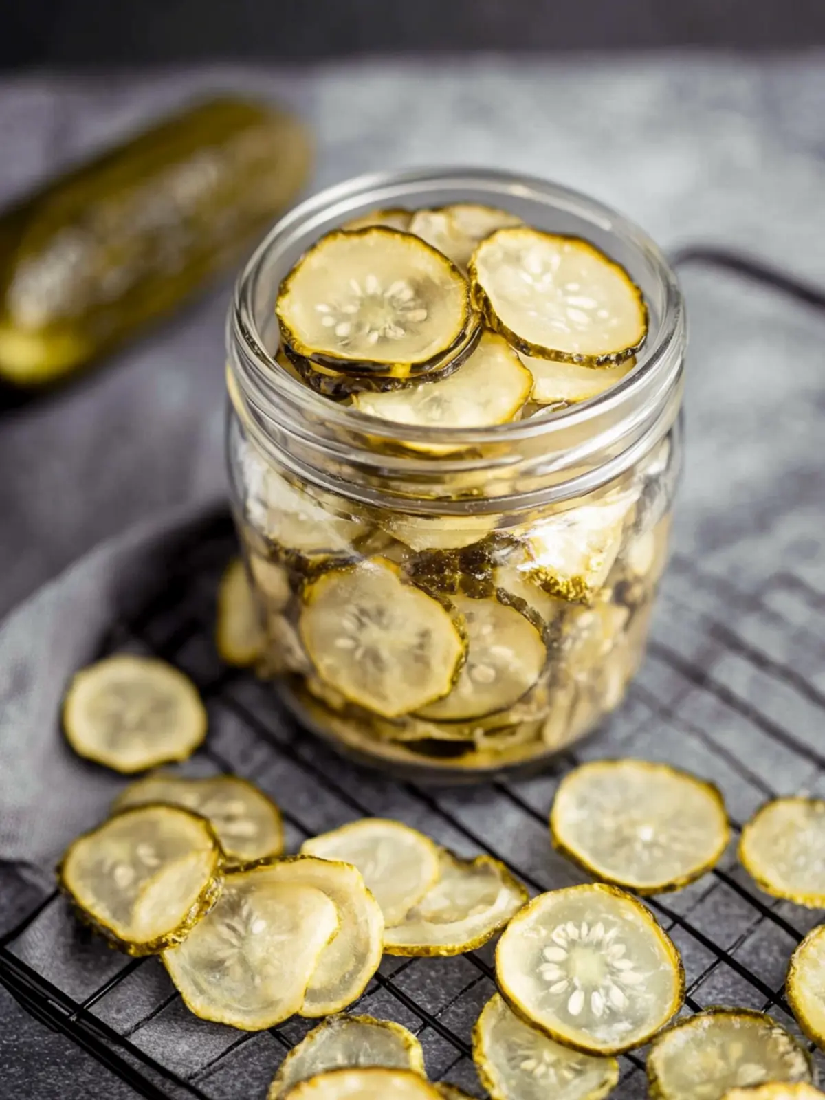 Crunchy Dehydrated Pickle Chips: Guilt-Free Snack Bliss 4 Dehydrated Pickle Chips
