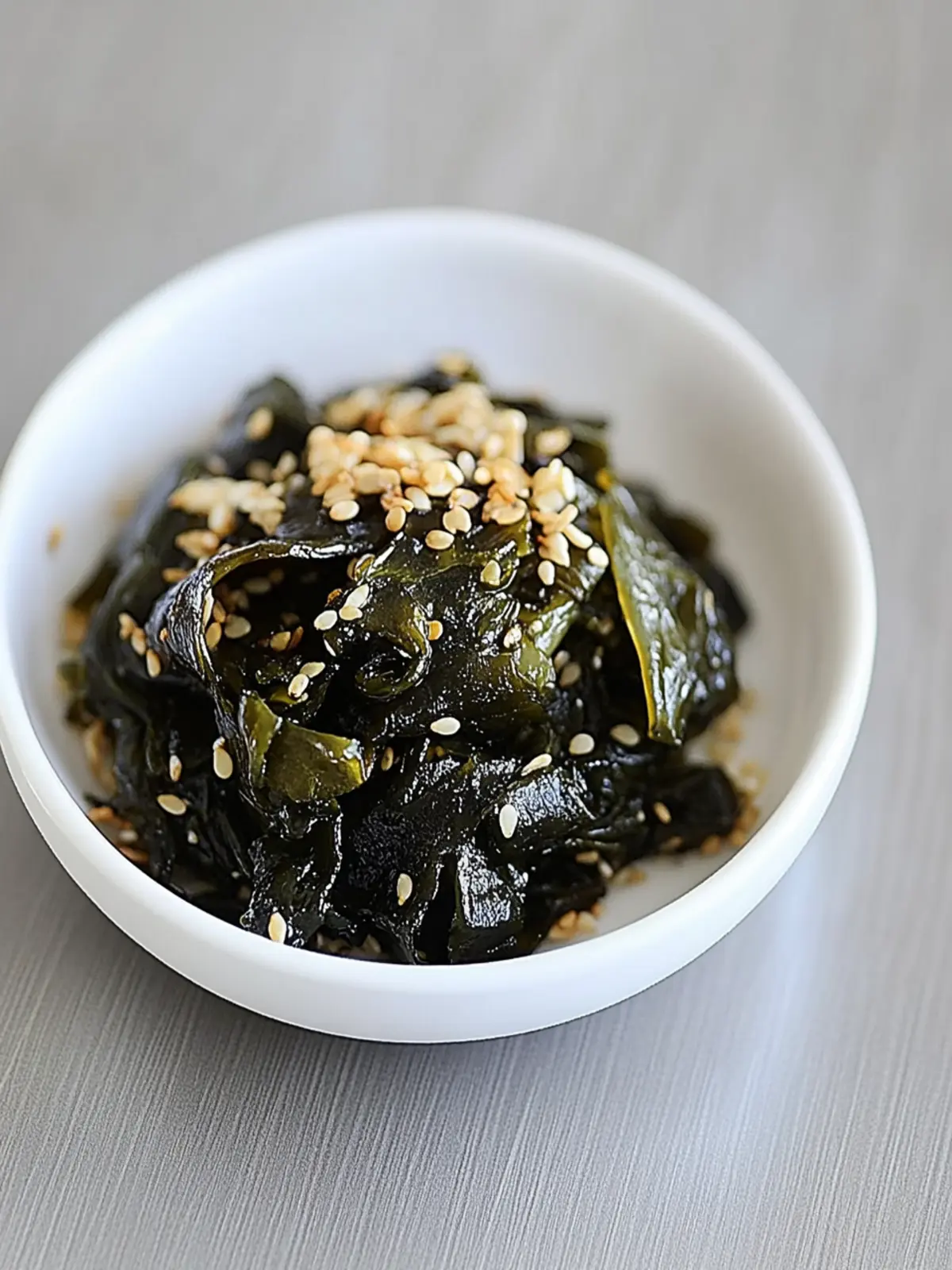 Vegan Garlic Sesame Delight: Quick & Tasty Japanese Side Dish 2 Vegan Garlic Sesame