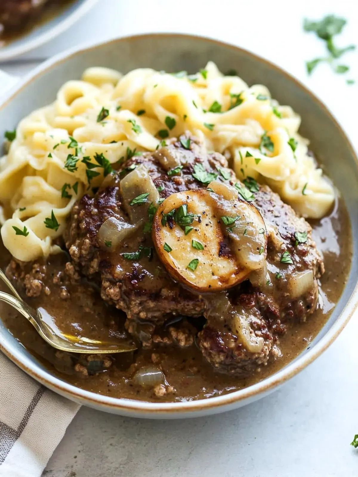 Delicious Slow Cooker Salisbury Steaks for Easy Family Dinners 2 Slow Cooker Salisbury Steaks