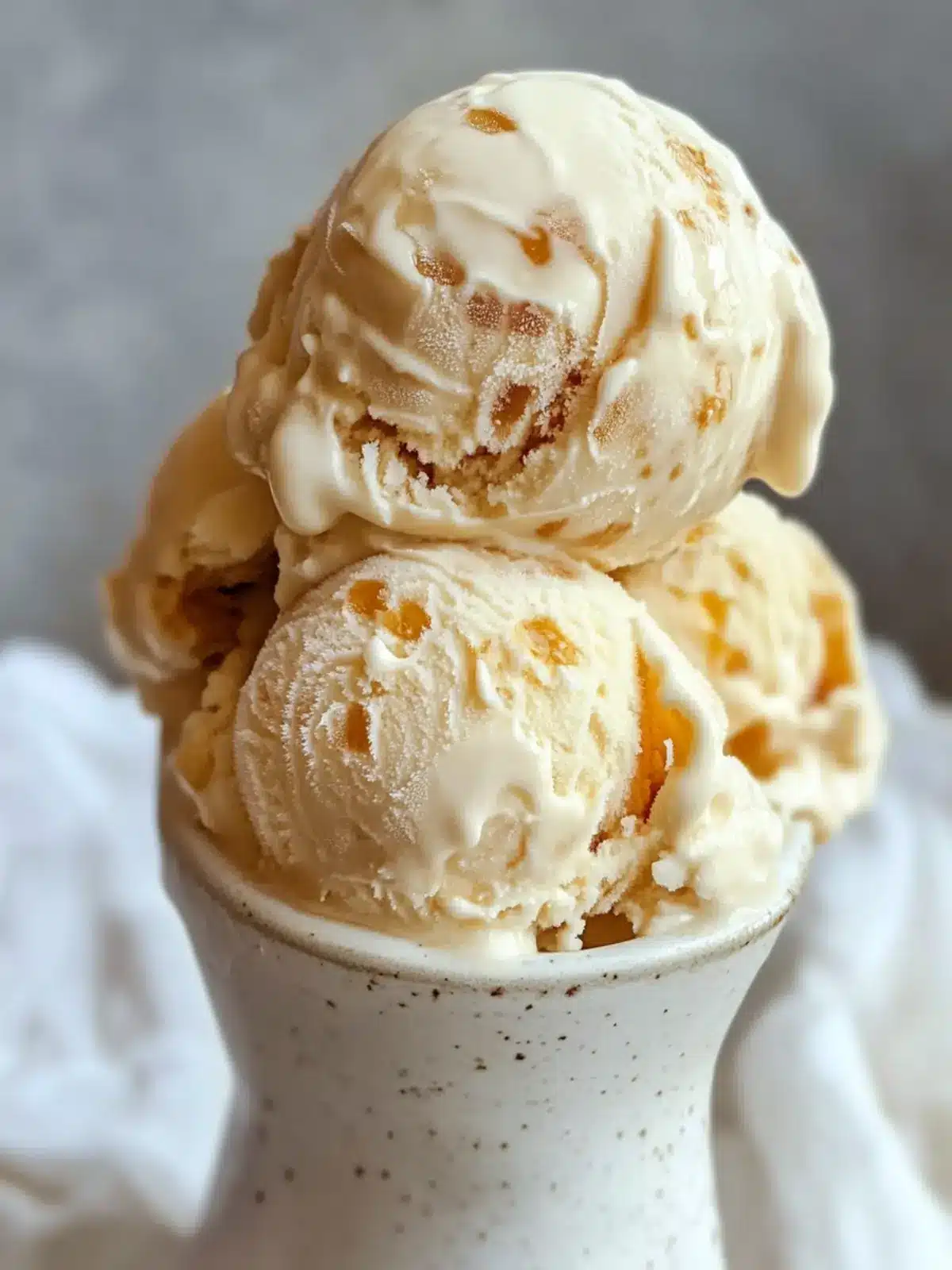 Homemade Honeycomb Ice Cream: Delight Without an Ice Cream Maker 5 Homemade Honeycomb Ice Cream