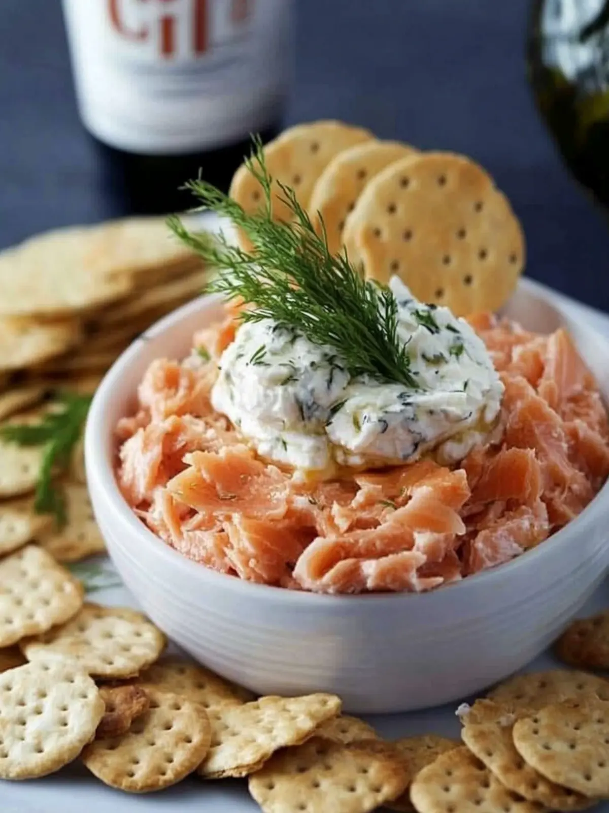 Easy Salmon Cracker Spread That'll Wow Your Taste Buds 4 Easy Salmon Cracker Spread